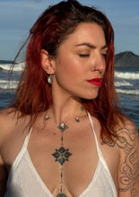 Load image into Gallery viewer, Dive Earrings (925 Silver)