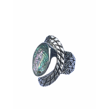 Load image into Gallery viewer, The Huntress Ring
